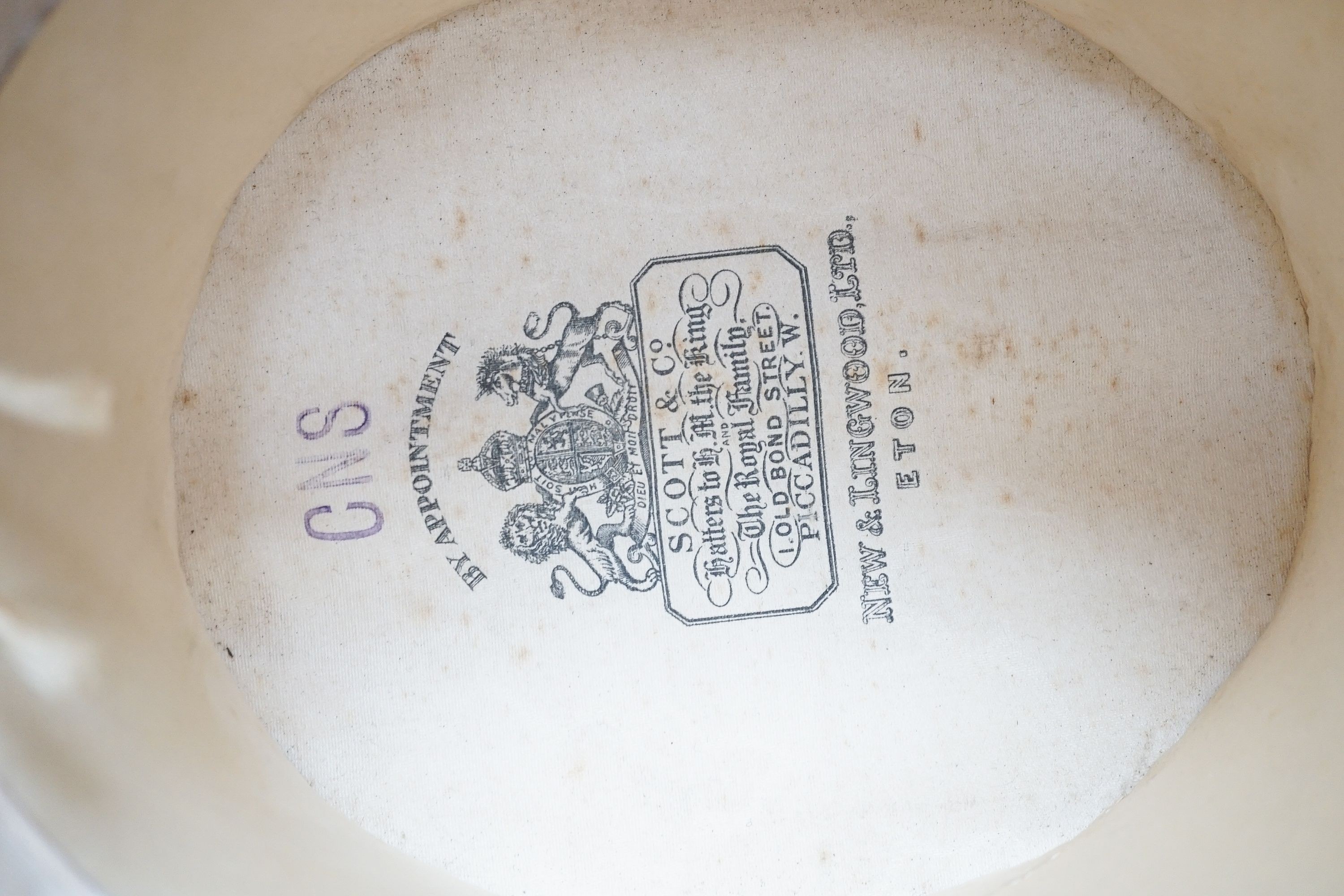 A Scott & Co. silk top hat, c.1932 (boxed)
